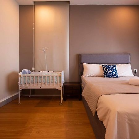 Comfy 3Br Apt In Danga Bay Free Parking Sea View Johor Bahru Luaran gambar
