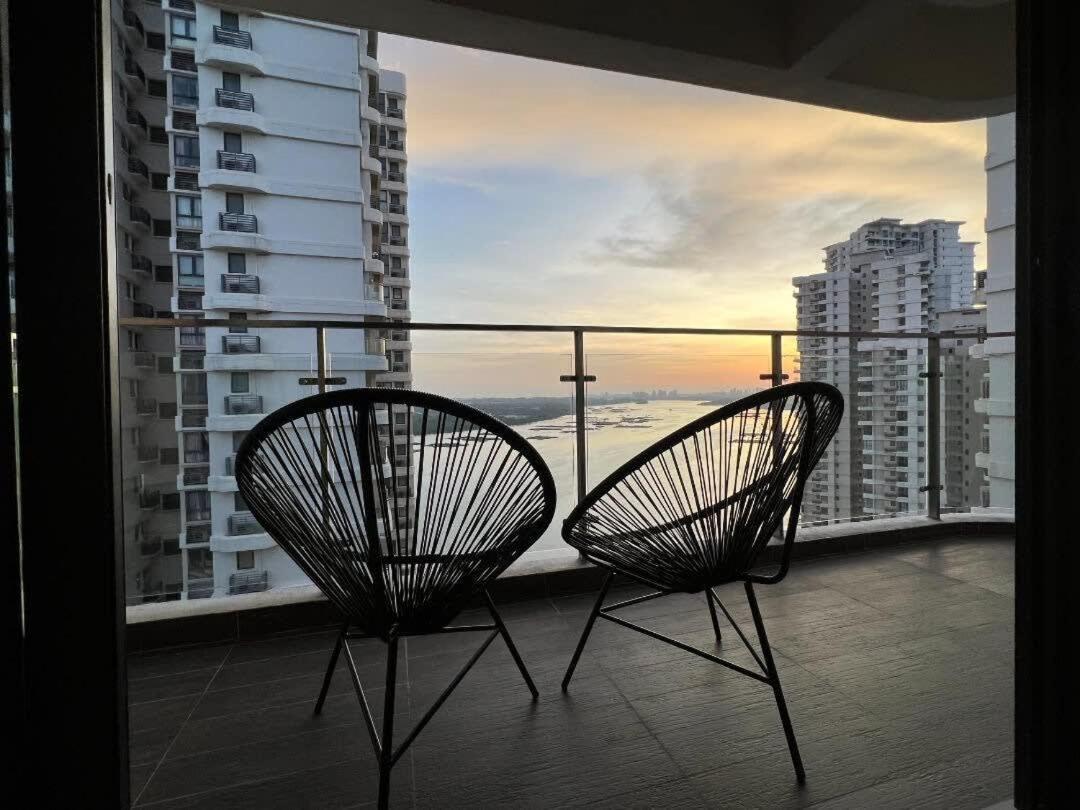 Comfy 3Br Apt In Danga Bay Free Parking Sea View Johor Bahru Luaran gambar